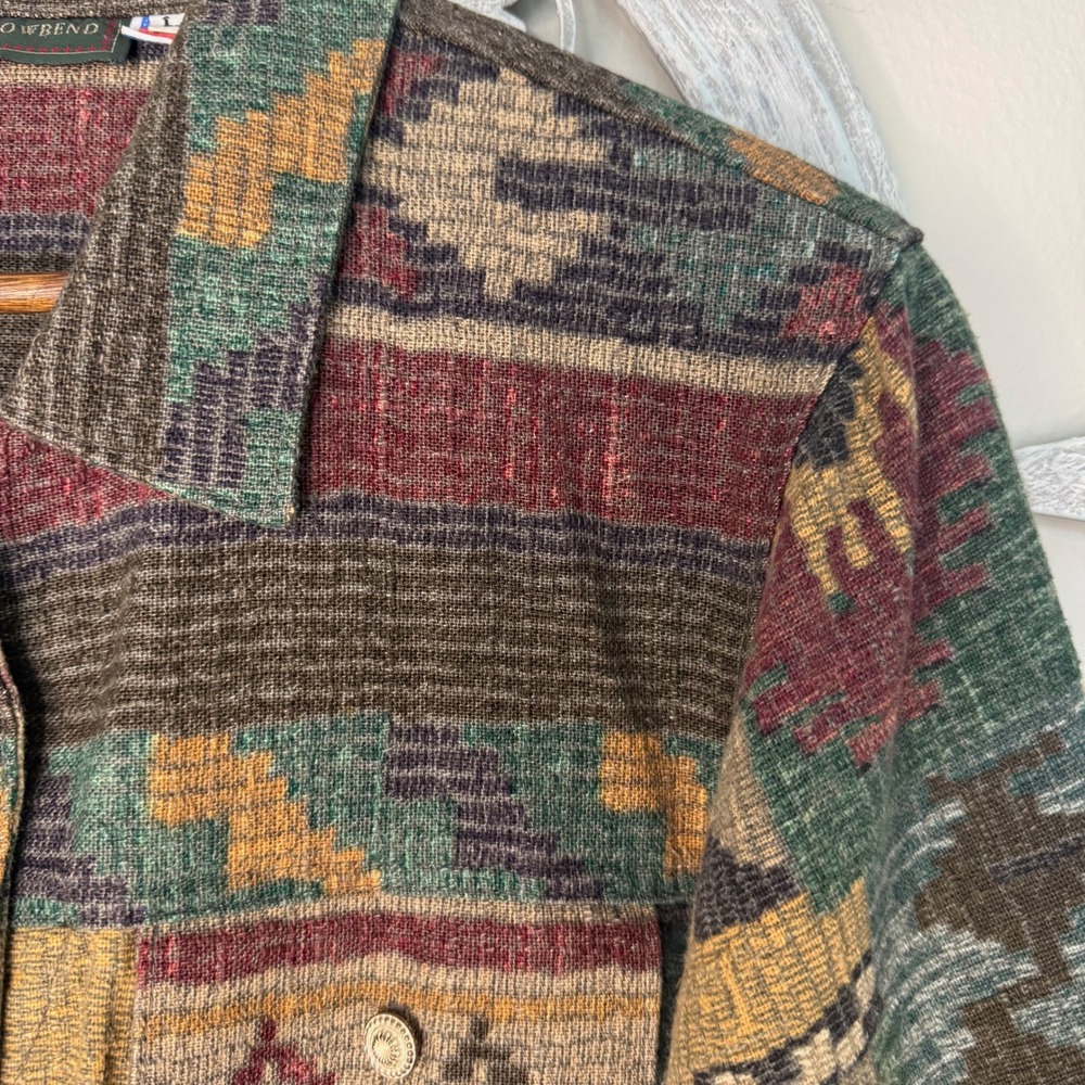 Aztec Pattern Button-Up Jacket in Multi-Color - Picture 2 of 7
